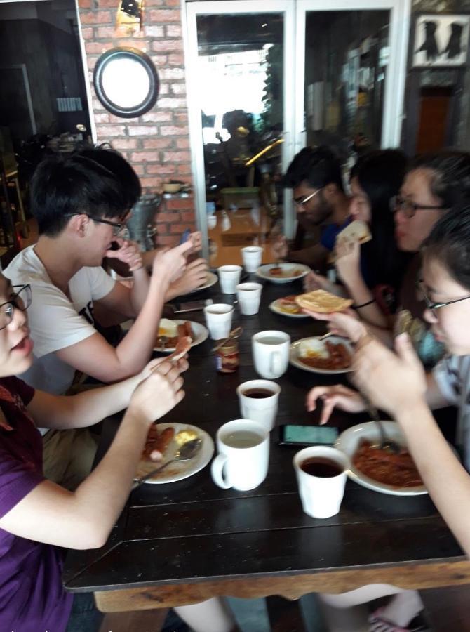 Motodorm Langkawi Hostel กัวห์ ภายนอก รูปภาพ